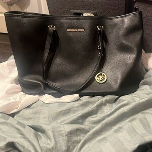 Black Michael Kors Tote
